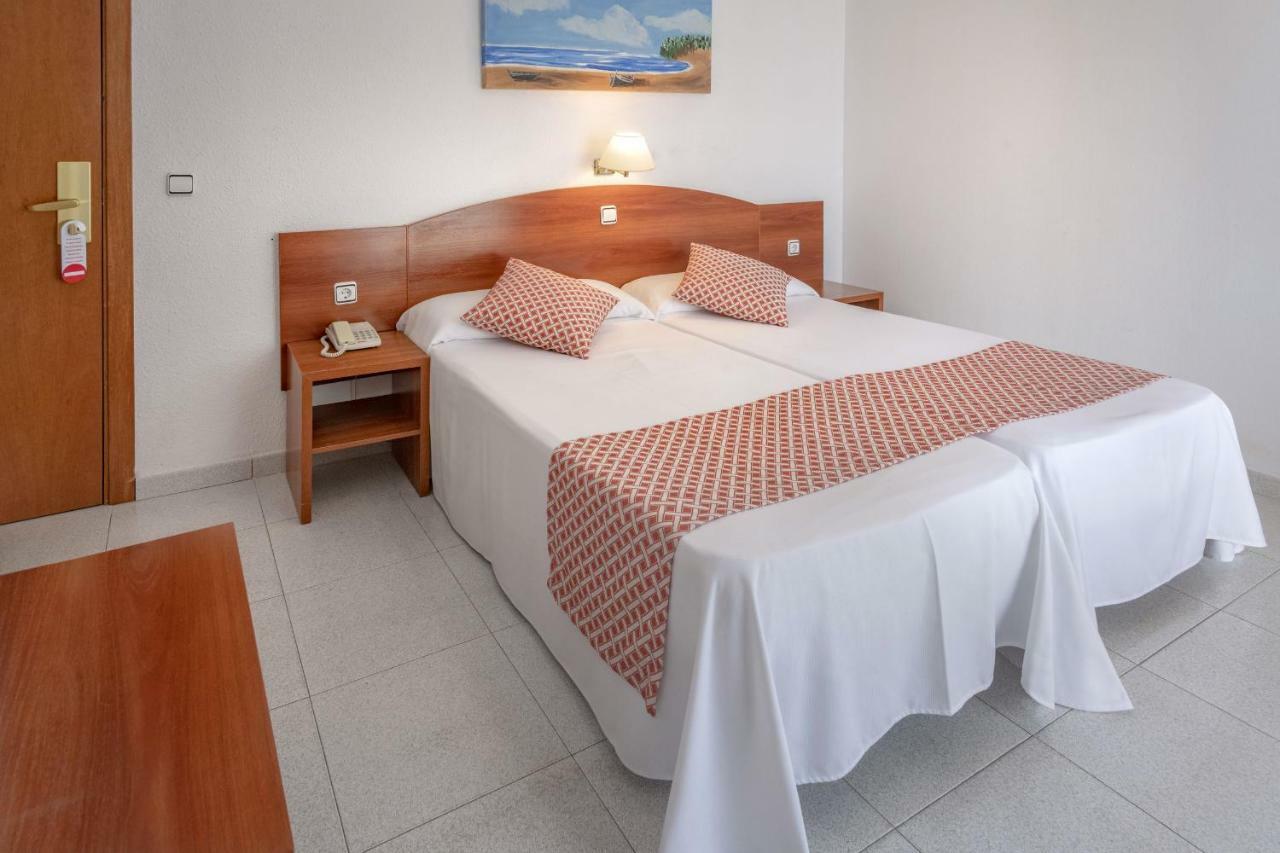Ght Balmes, Hotel-Aparthotel&Splash Calella Bagian luar foto